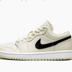 Coconut Milk Jordan 1 Women’s Low Size 7